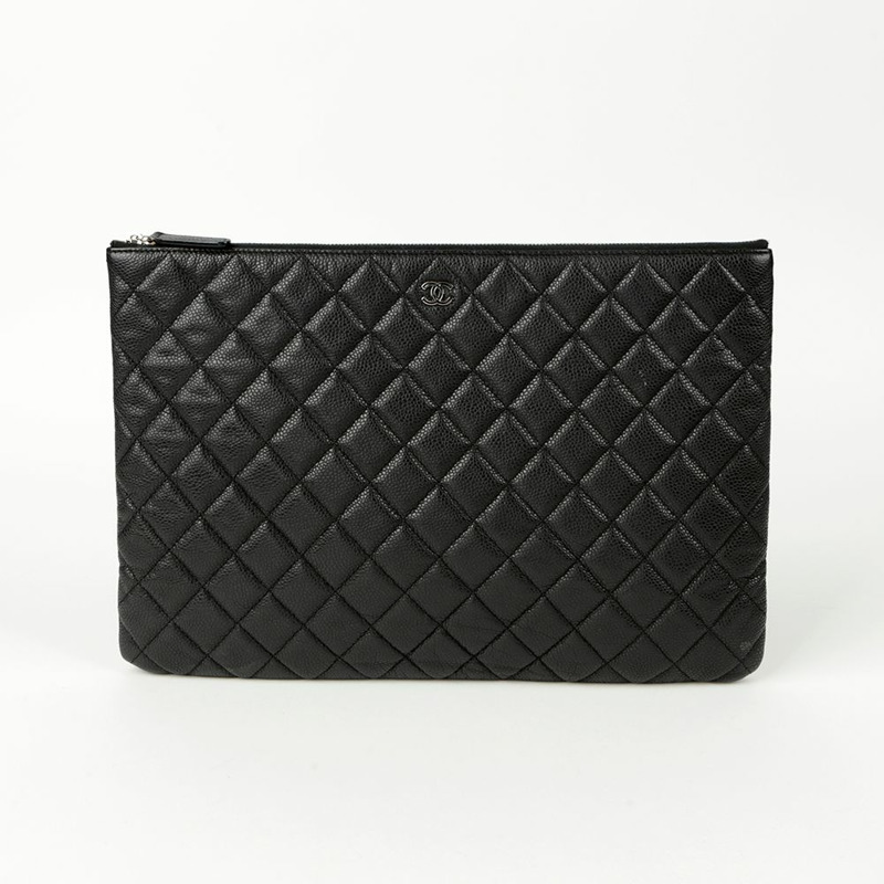 CHANEL Caviar Skin CC Logo 大號手包-1