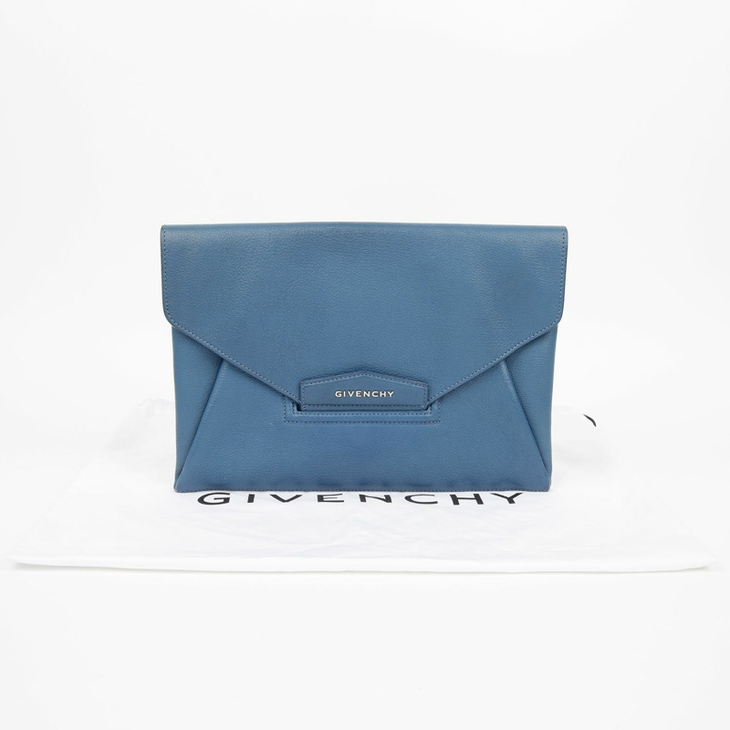 GIVENCHY Antigona 中型信封手拿包-0