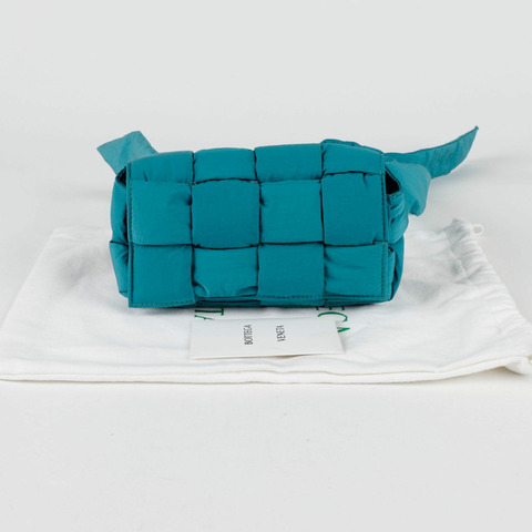 BOTTEGA VENETA 帶襯墊的 Tech 卡式腰包