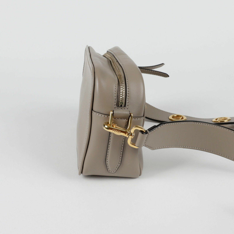 FENDI 相機肩斜背包-3
