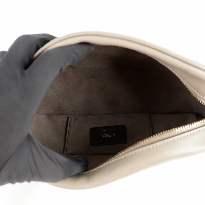 FENDI 相機肩斜背包-10