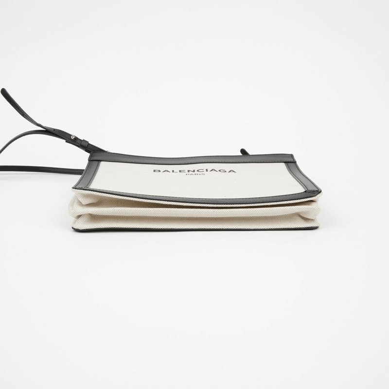BALENCIAGA Pochette 斜背包-4