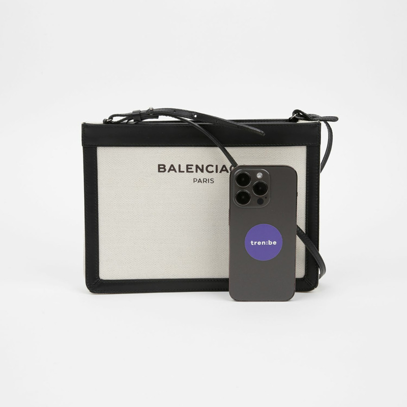 BALENCIAGA Pochette 斜背包-5