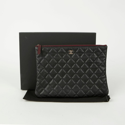 CHANEL 經典魚子醬新款中型手包