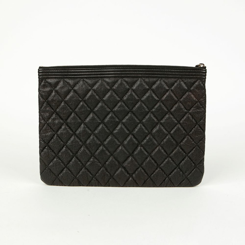 CHANEL Caviar Skin Boy 新款中型手包 A84406-3