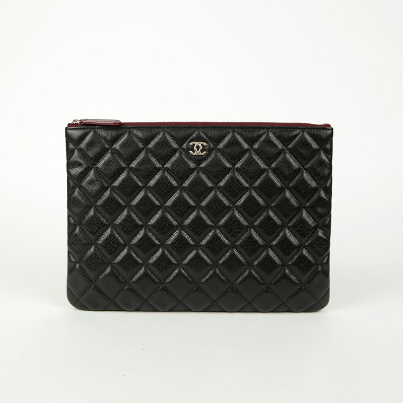 CHANEL Caviar Skin 經典新款中型手拿包 A82545-1