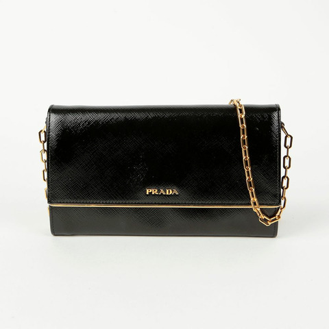PRADA BT0920 鏈條長皮夾和斜背包