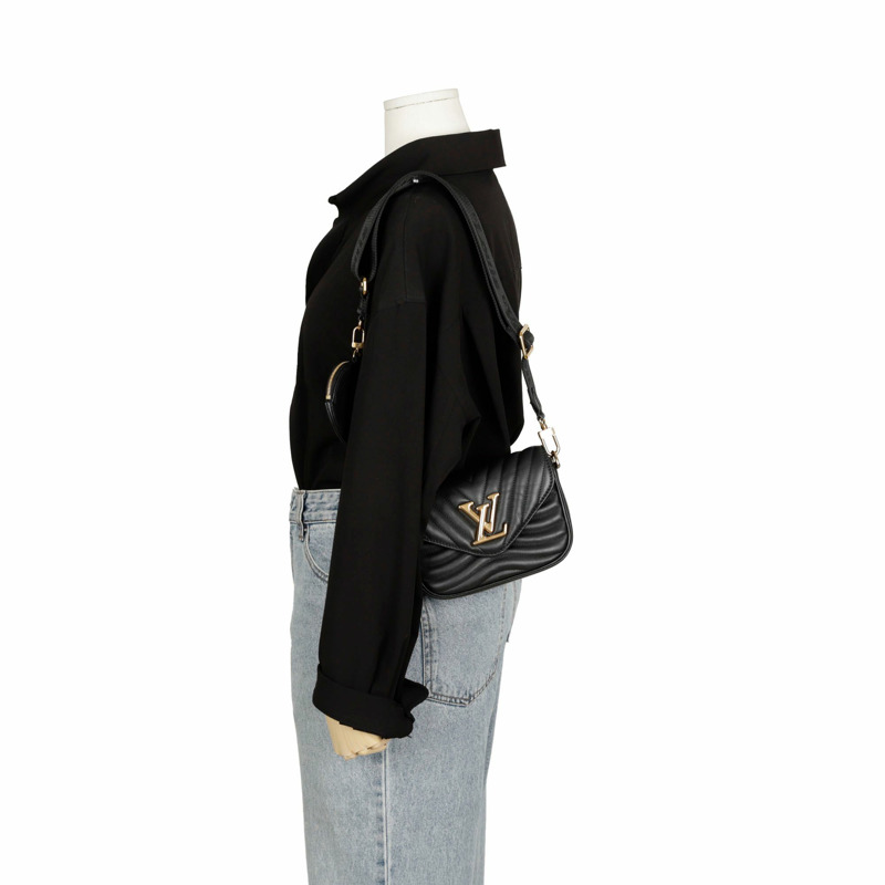 LOUIS VUITTON M56461 New Wave 多口袋肩斜背包-10
