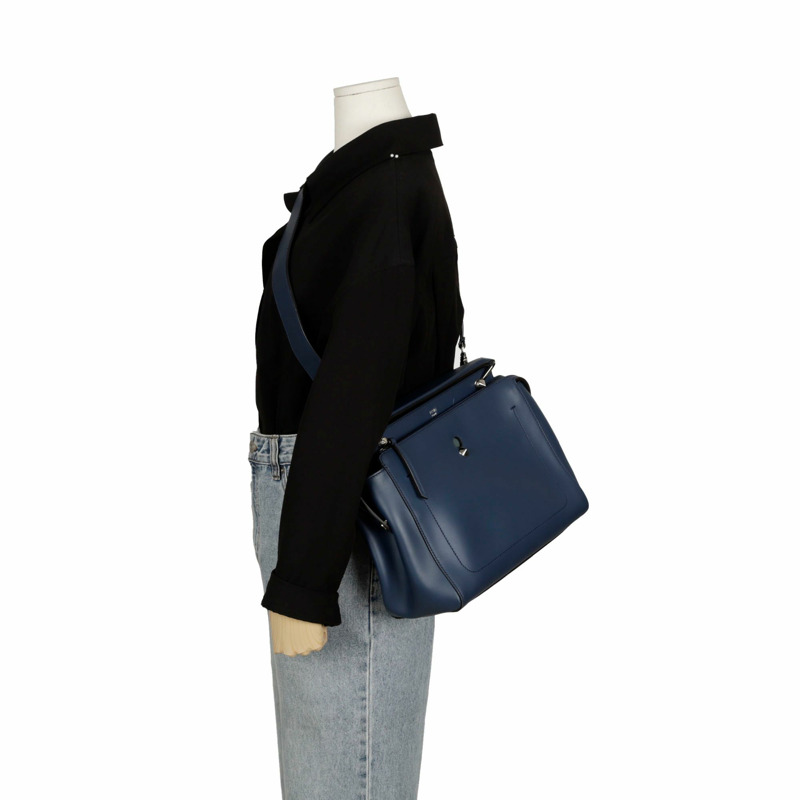 FENDI 中型托特單肩包-10