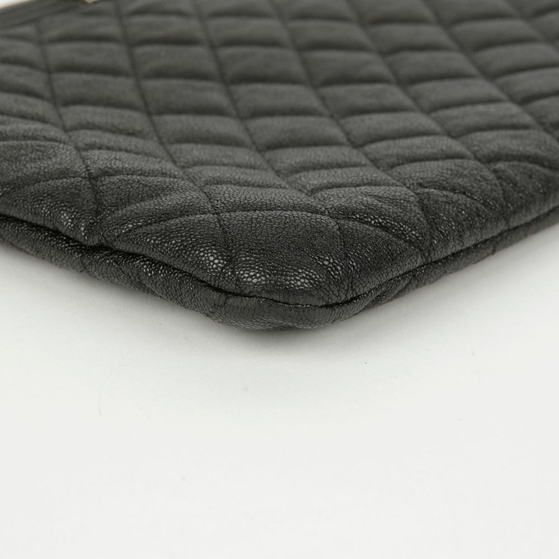 CHANEL Caviar Skin Boy 新款中型手包-7