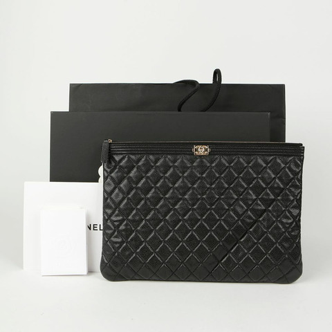 CHANEL Boy Caviar 大號手拿包 A84407