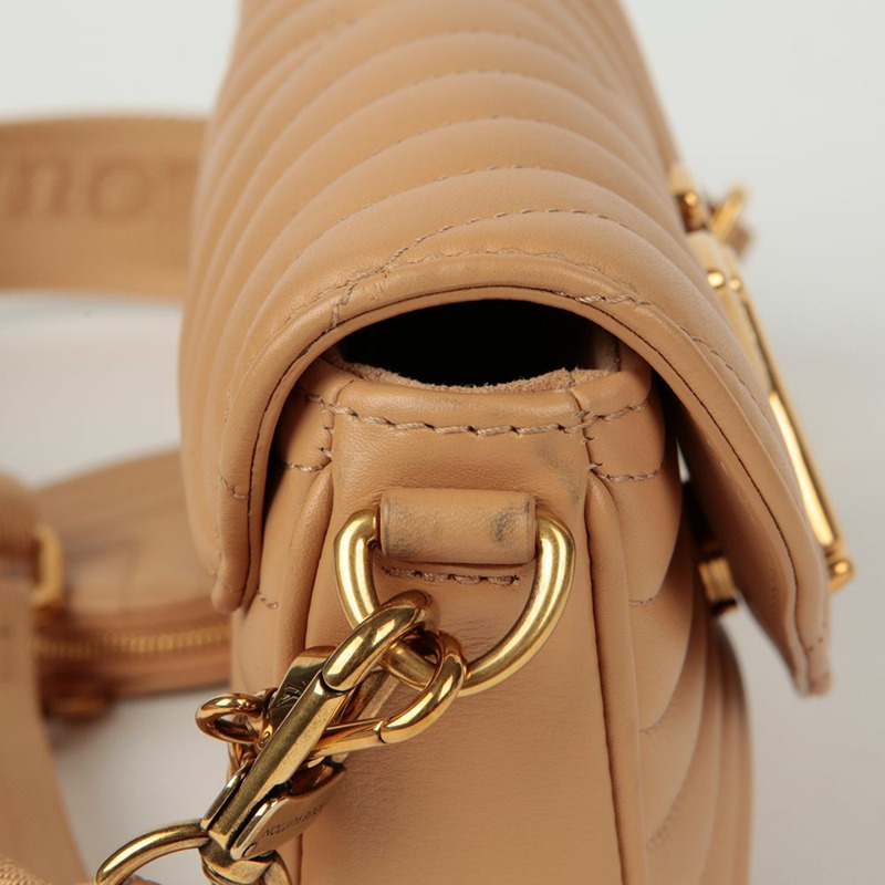 LOUIS VUITTON New Wave 多口袋斜背包-8