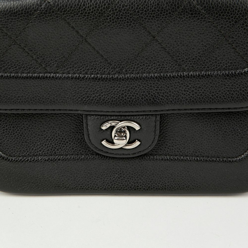 CHANEL Caviar Skin CC Logo 翻蓋單肩包-2