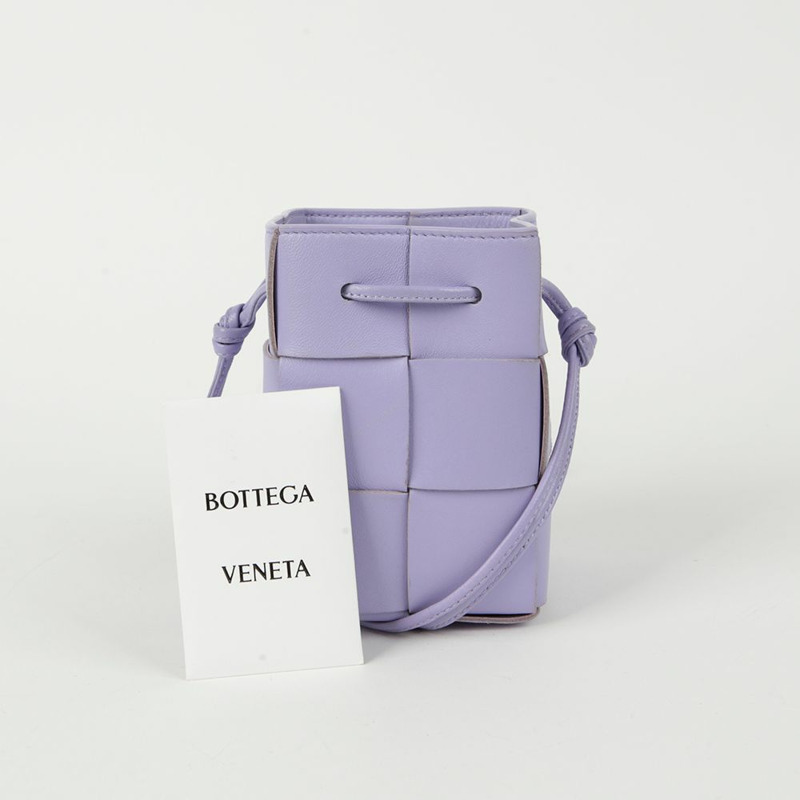 BOTTEGA VENETA Cassette 迷你肩斜背包-0