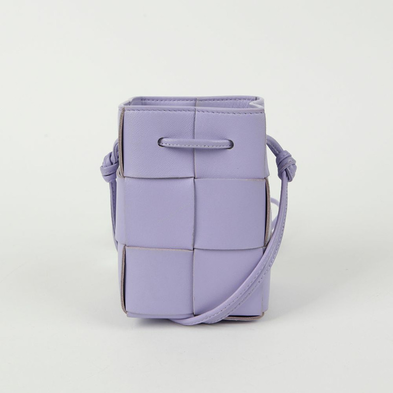 BOTTEGA VENETA Cassette 迷你肩斜背包-1