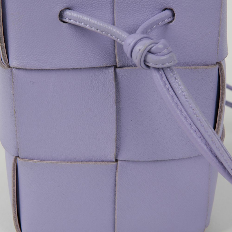 BOTTEGA VENETA Cassette 迷你肩斜背包-4
