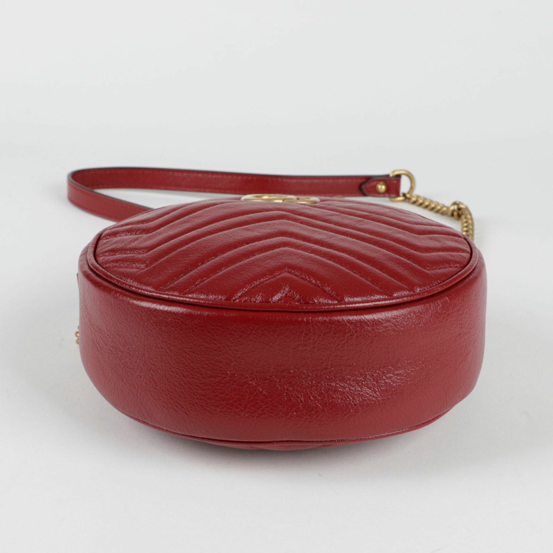 GUCCI GG Marmont 迷你圓形肩斜背包-5