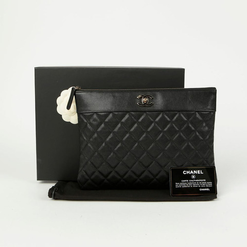 CHANEL Mademoiselle 全新中型手包