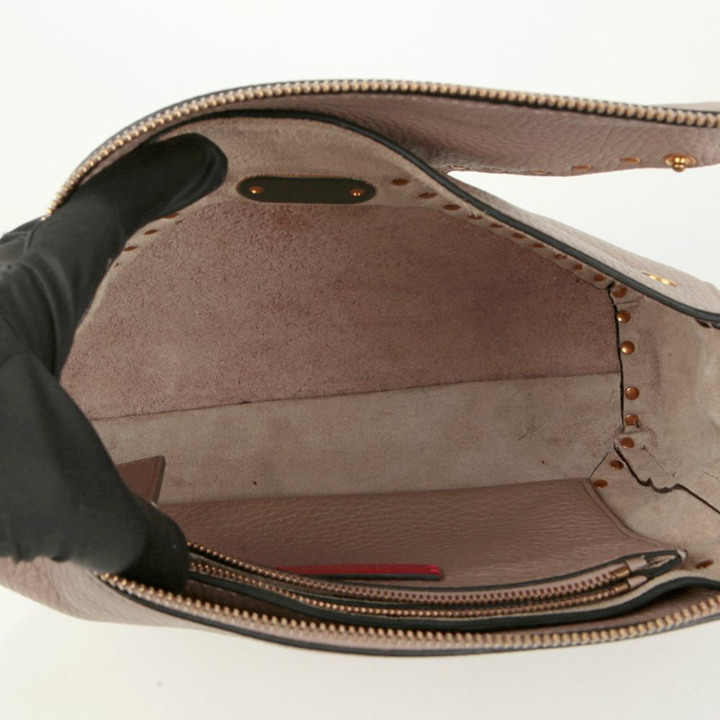 VALENTINO Rockstud 斜背包-10