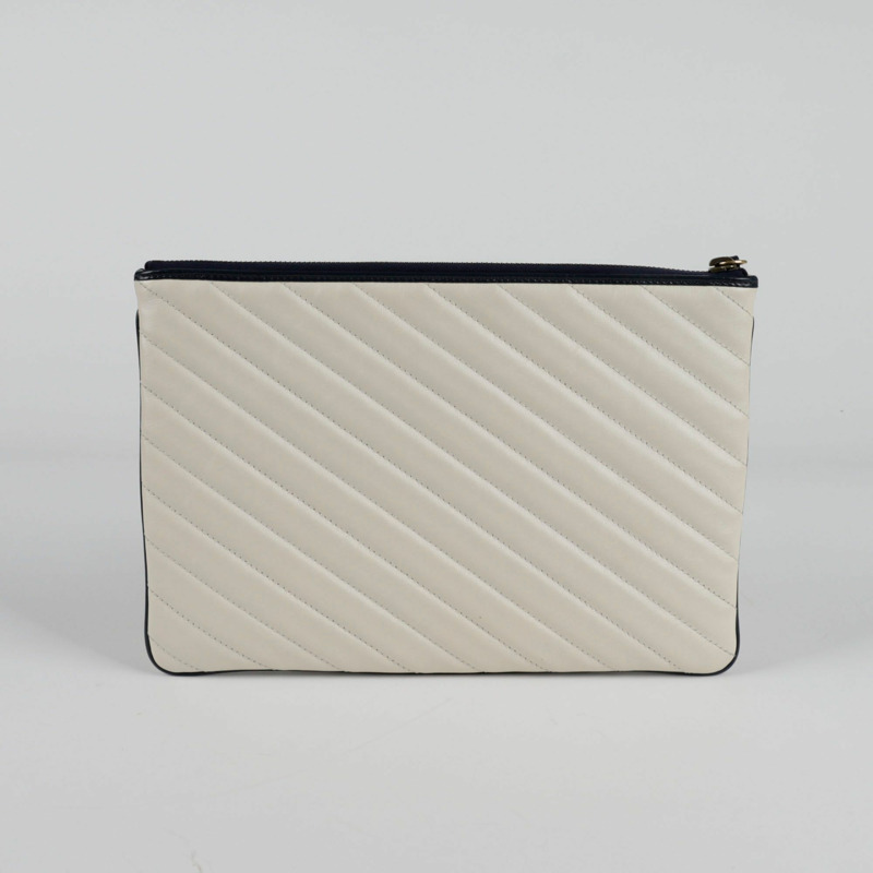 GUCCI GG Marmont 手拿包-2