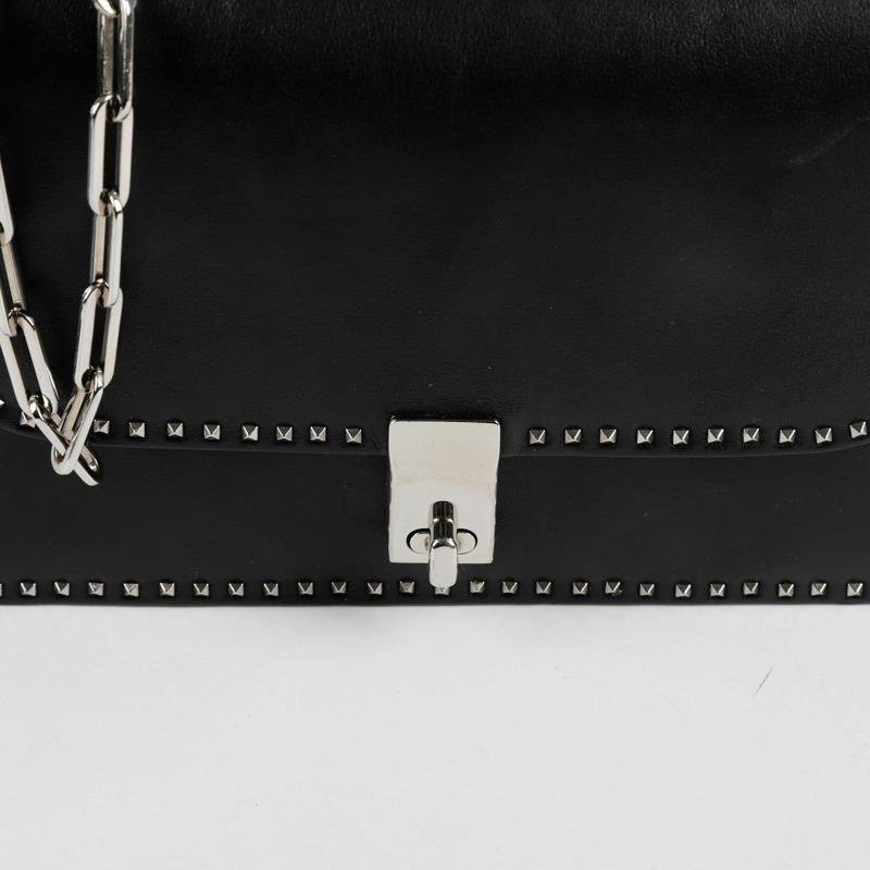 VALENTINO Rockstud 肩部-1