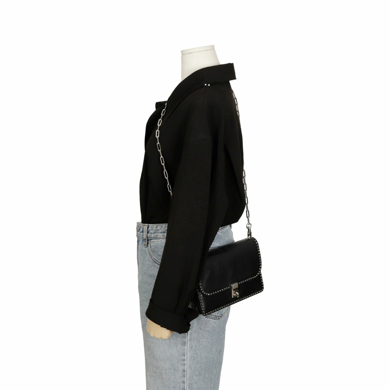VALENTINO Rockstud 肩部-13