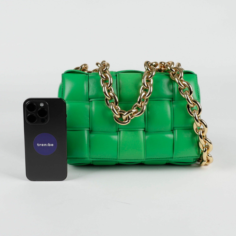 BOTTEGA VENETA 鏈條卡式肩斜背包-6