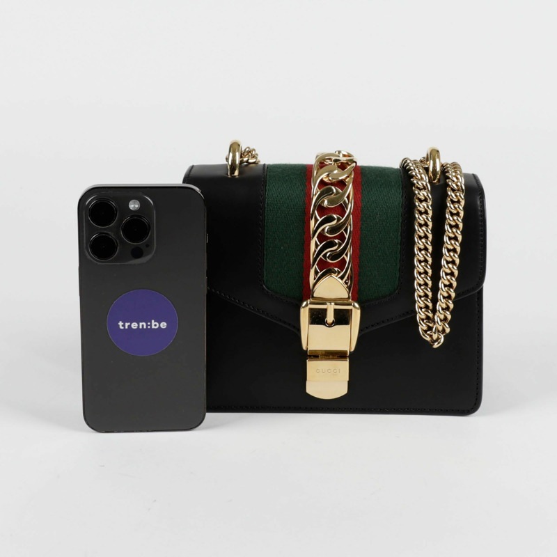 GUCCI 銀色迷你肩斜背包-9