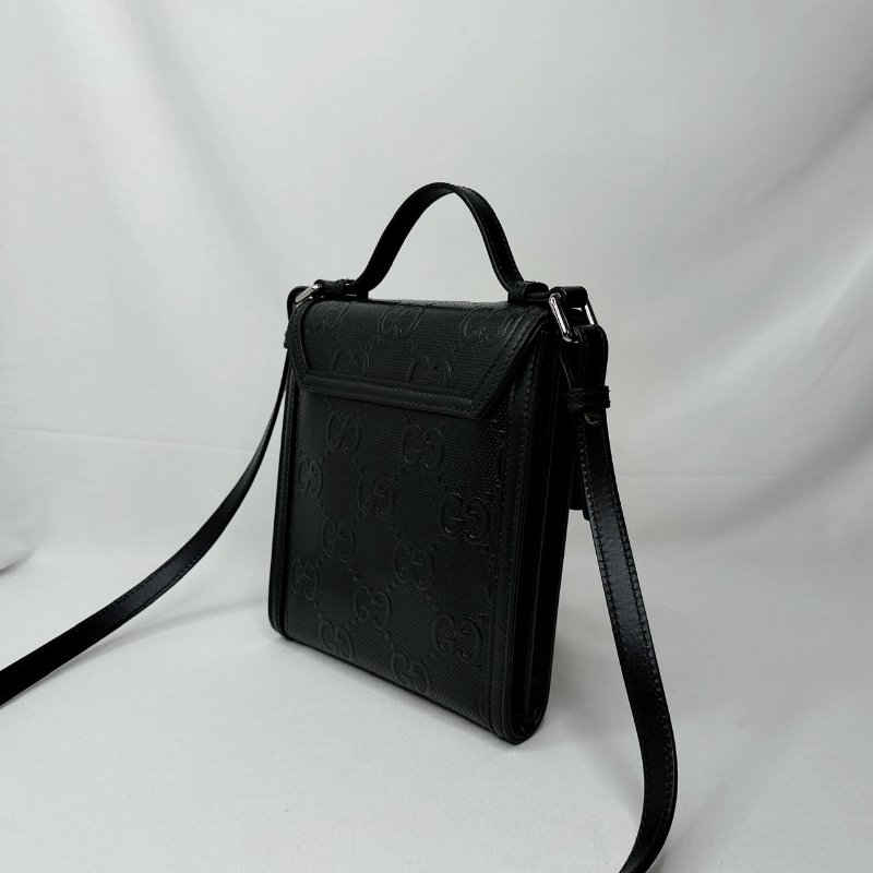 GUCCI 浮雕皮革郵差信封包-4