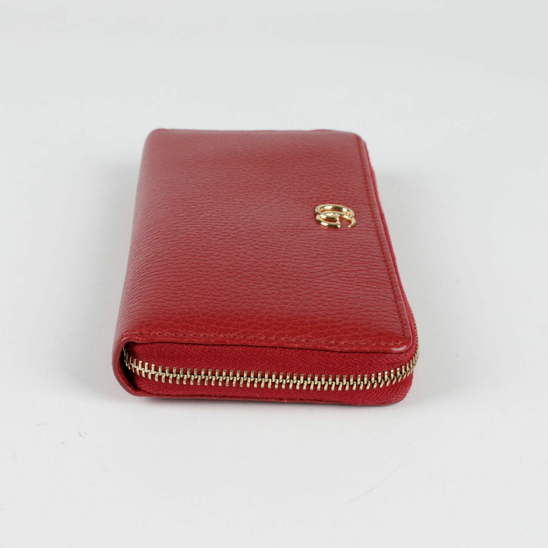 GUCCI GG Marmont 拉鍊長錢包 456117-6