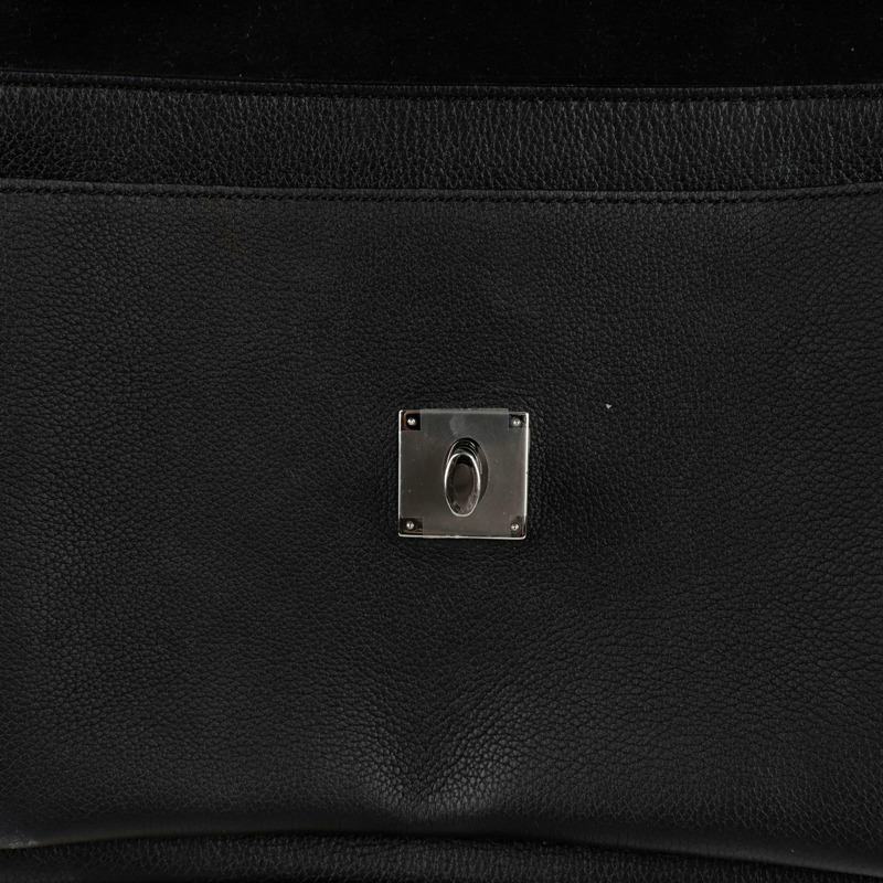 LOUIS VUITTON M54849 我的 Lock Me 手提包-11