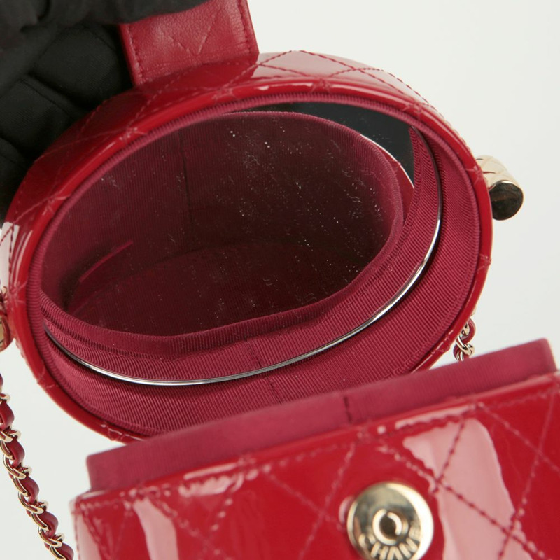 CHANEL 迷你化妝包 肩斜背包-9