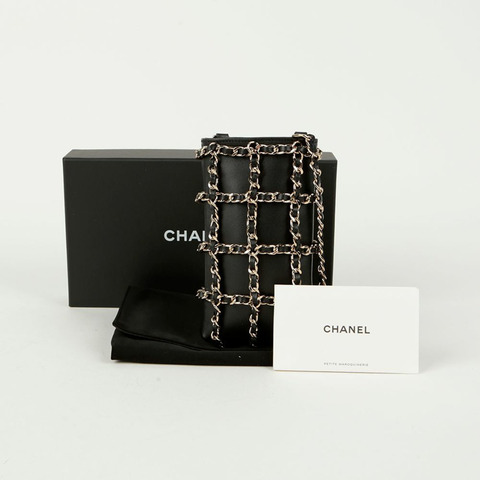 CHANEL 網狀鏈條手機夾斜背包
