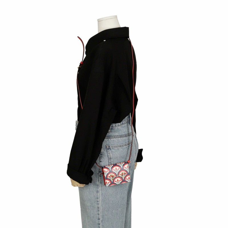 GUCCI Horsebit WOC 迷你斜背包-9