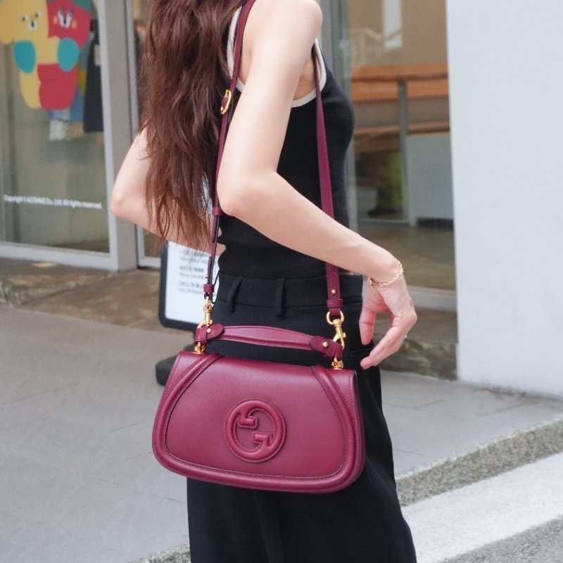Gucci 展示品 Blondie 光滑皮革手提斜背包(815714-酒紅)-0