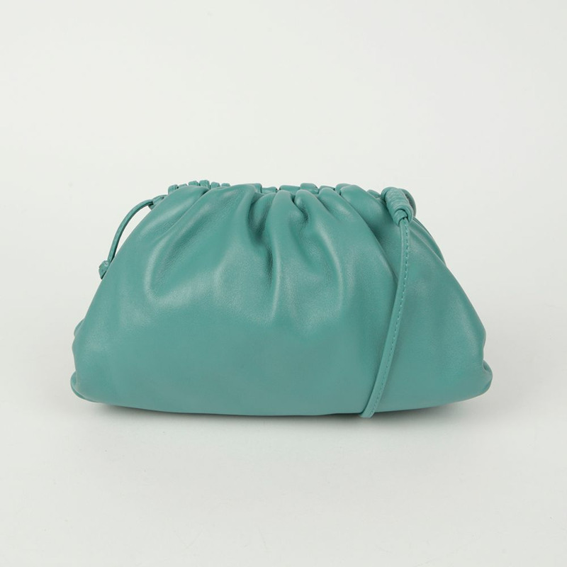 BOTTEGA VENETA 迷你餃子包斜背包-1