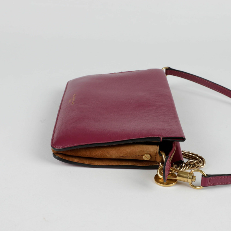 GIVENCHY Cross 3 肩斜背包-6