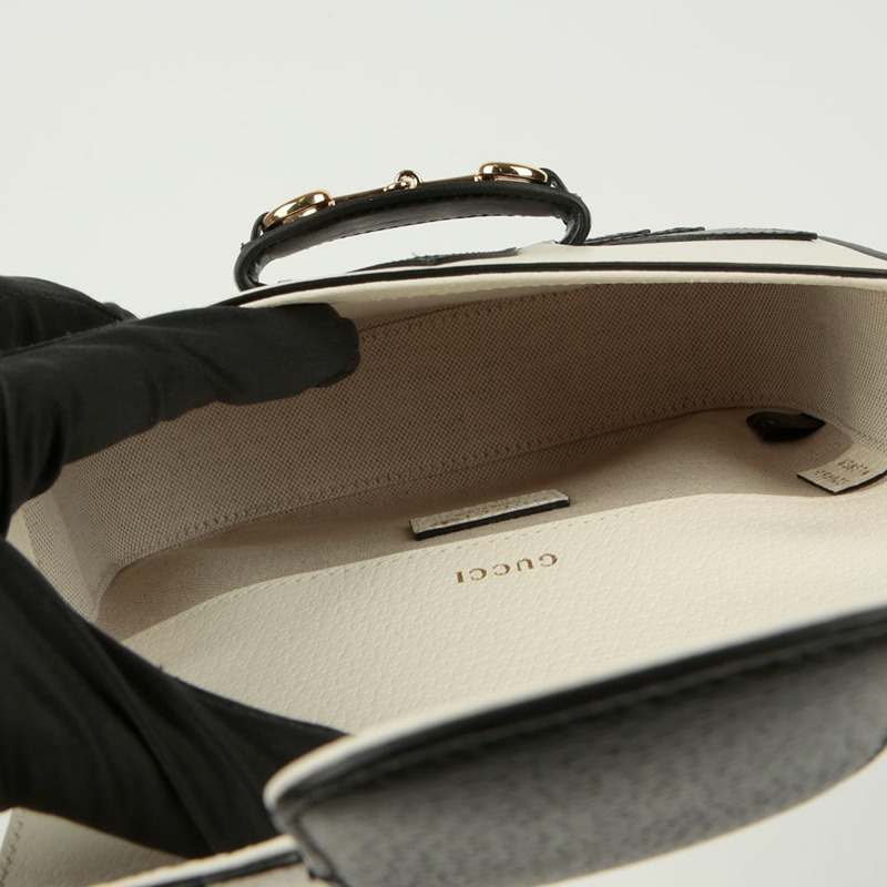 GUCCI Horsebit 1955 迷你斜背包-11