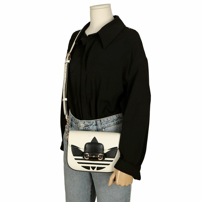 GUCCI Horsebit 1955 迷你斜背包-12