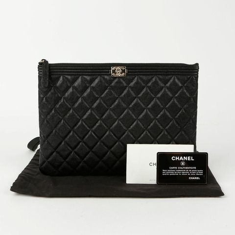 【包稅】CHANEL 魚子醬皮男孩新款中型手拿包