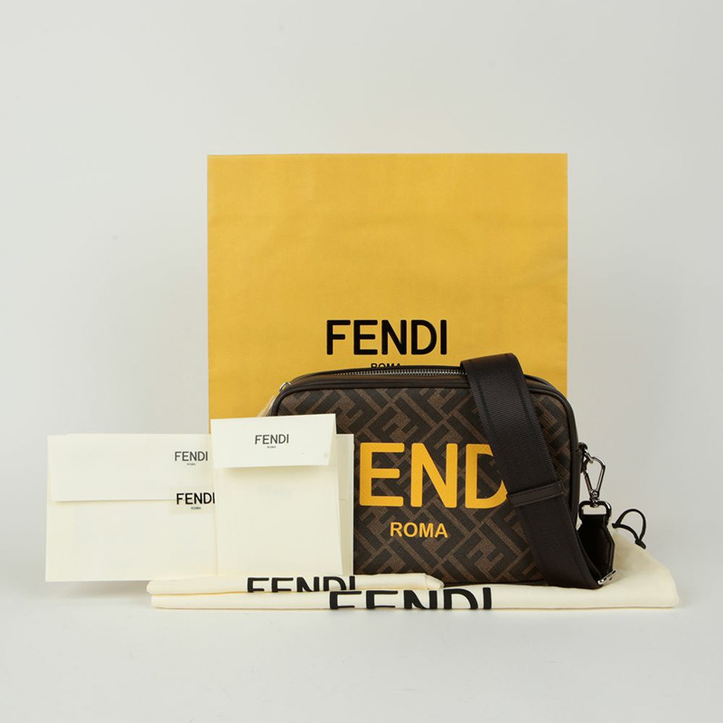 FENDI 斜跨相機包 單肩包-0