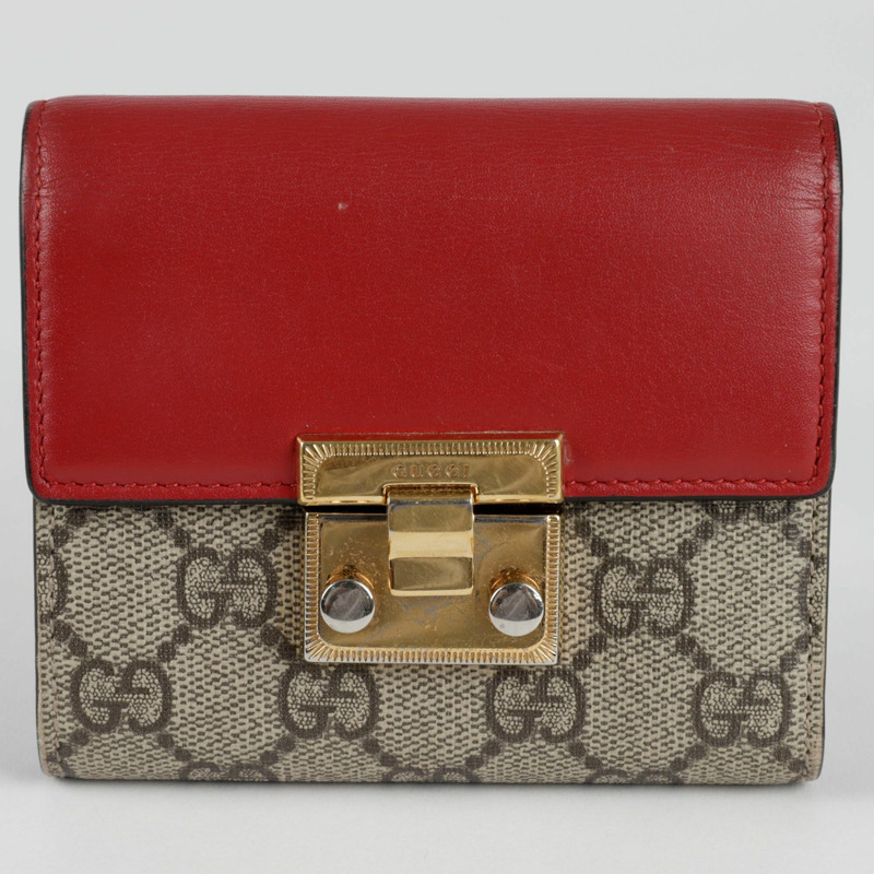 GUCCI 槳鎖雙折錢包-1