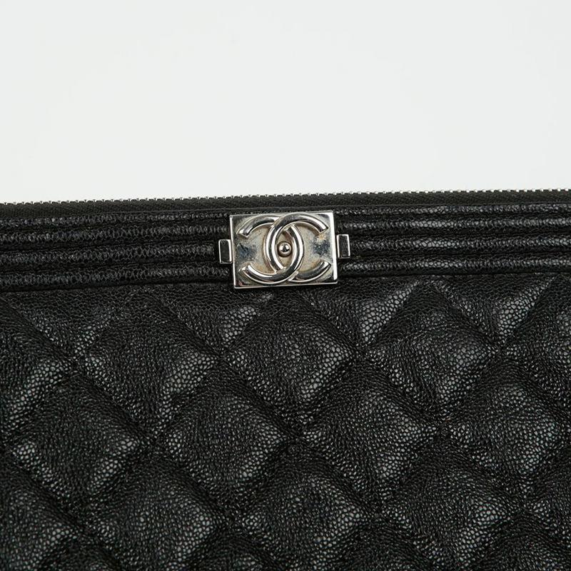 CHANEL Caviar Boy 大號手包-2