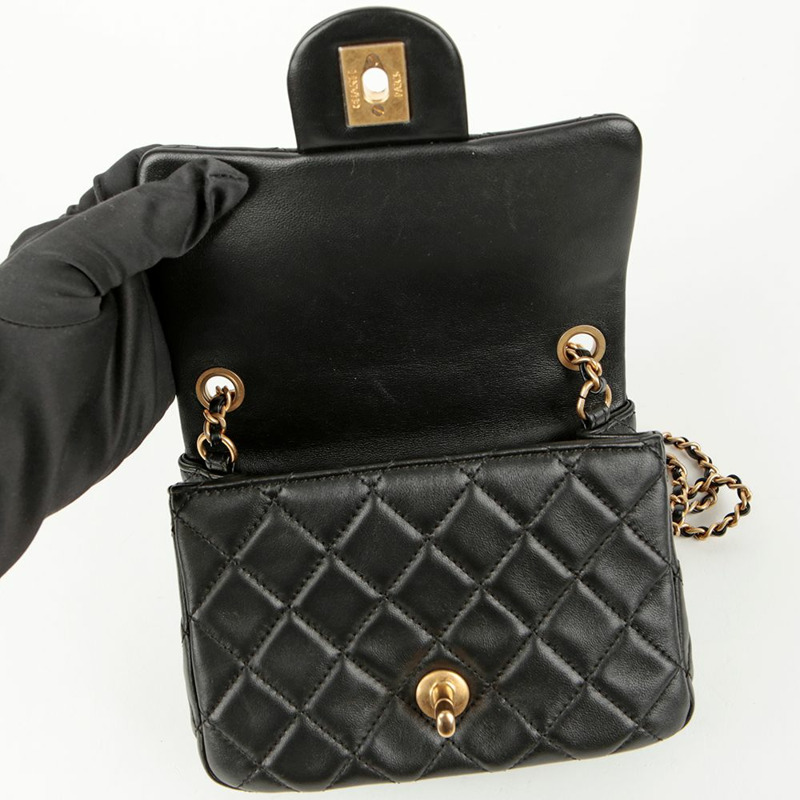 CHANEL Petite Sac 金色球鏈斜背包-8