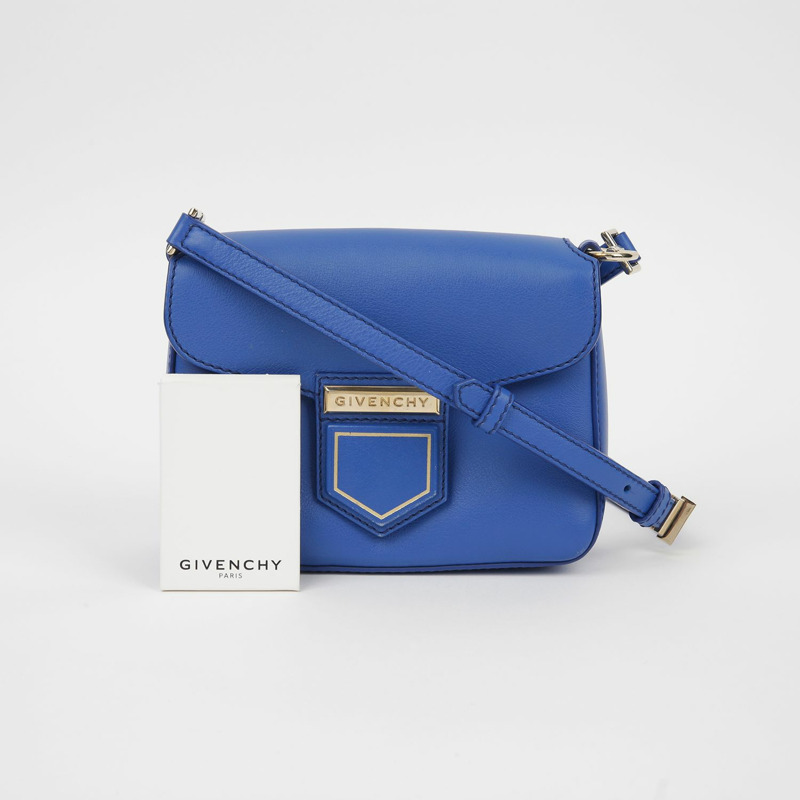 GIVENCHY Nobile 迷你肩斜背包-0
