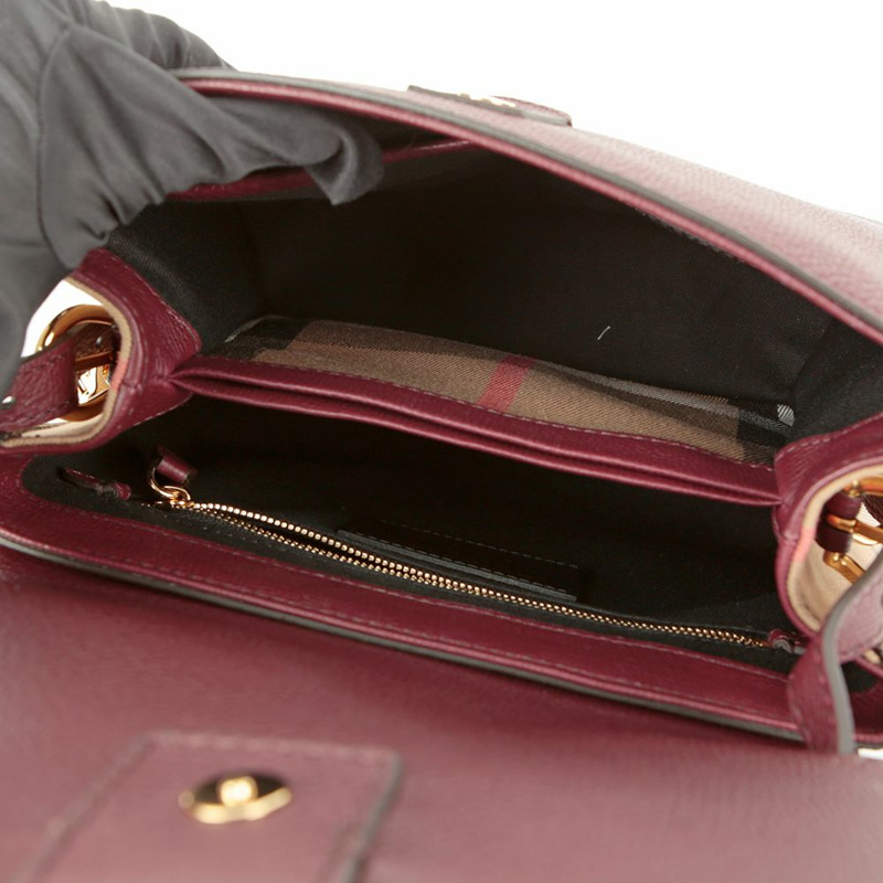 BURBERRY Camberley 小號托特單肩包-9