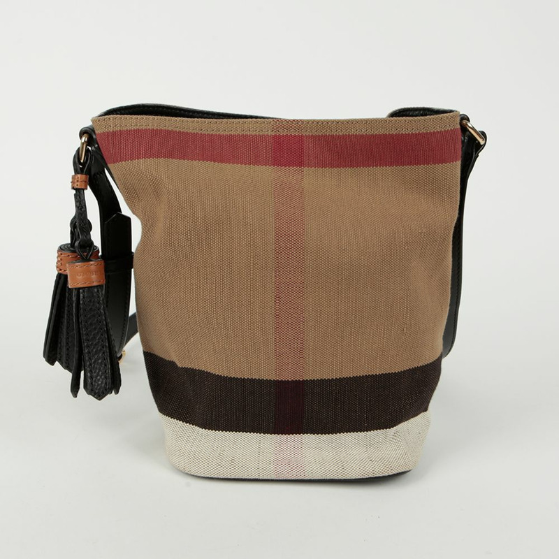 BURBERRY Ashby 小號 Hobo 斜背包-1