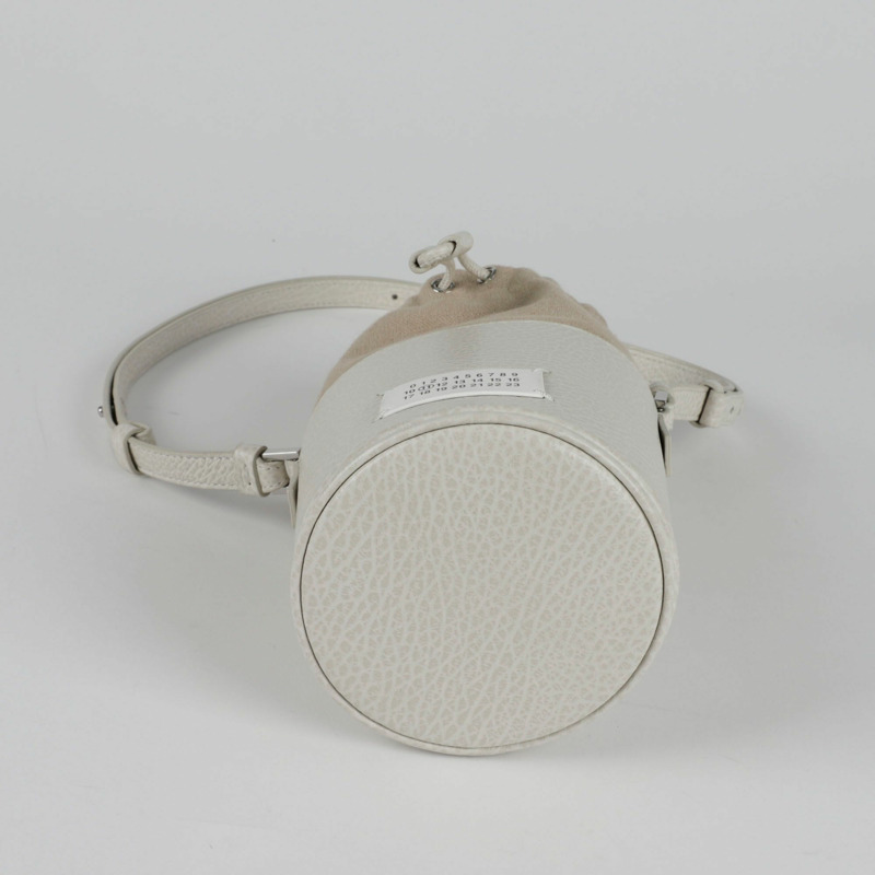 MAISON MARGIELA S56WG0164 微型水桶肩斜背包-6
