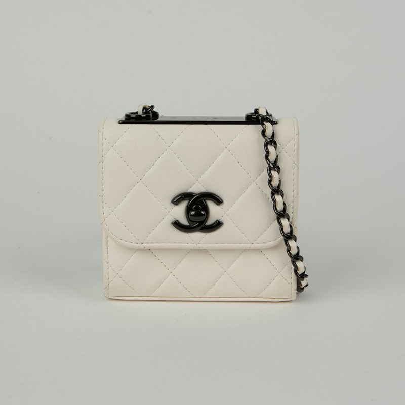 CHANEL 時尚CC迷你肩斜背包-1