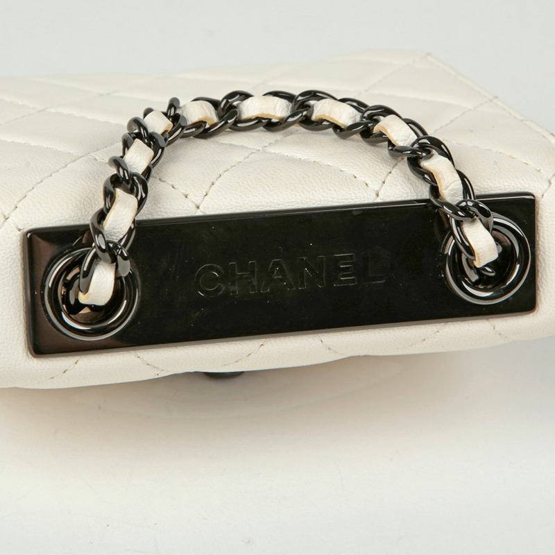 CHANEL 時尚CC迷你肩斜背包-9